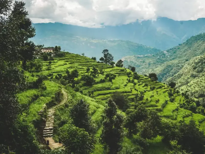 a view of way to Makkumath